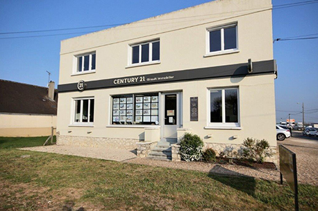 Agence immobilière CENTURY 21 Girault Immobilier, 41260 LA CHAUSSEE ST VICTOR