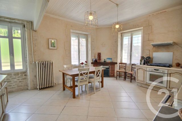 Maison &agrave; vendre - 7 pi&egrave;ces - 196,20 m2 - Josnes - 41 - CENTRE