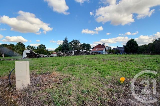 Terrain à vendre - 703 m2 - Seris - 41 - CENTRE