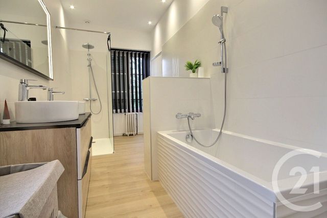 Maison à vendre - 6 pièces - 145 m2 - Mer - 41 - CENTRE