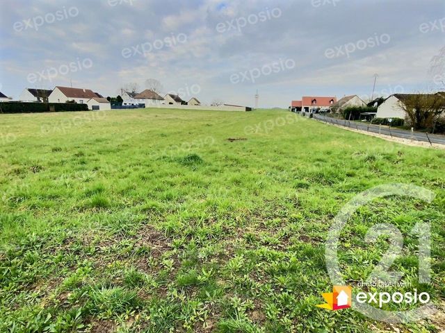 Terrain à vendre - 3373 m2 - Suevres - 41 - CENTRE