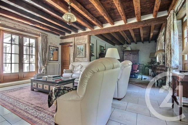 Afficher la photo en grand Maison à vendre - 6 pièces - 226 m2 - Beaugency - 45 - CENTRE