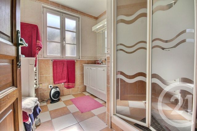 Afficher la photo en grand Maison à vendre - 6 pièces - 226 m2 - Beaugency - 45 - CENTRE