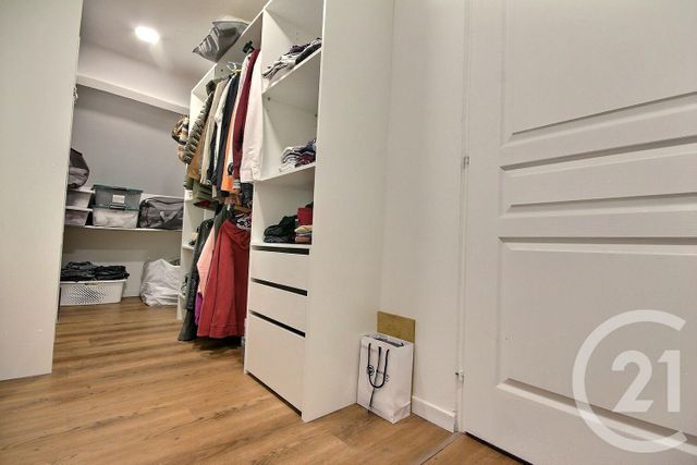 Afficher la photo en grand Maison à vendre - 6 pièces - 226 m2 - Beaugency - 45 - CENTRE