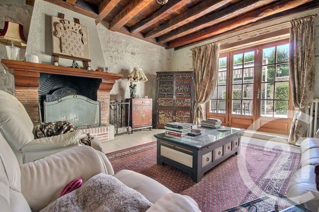 Afficher la photo en grand Maison à vendre - 6 pièces - 226 m2 - Beaugency - 45 - CENTRE