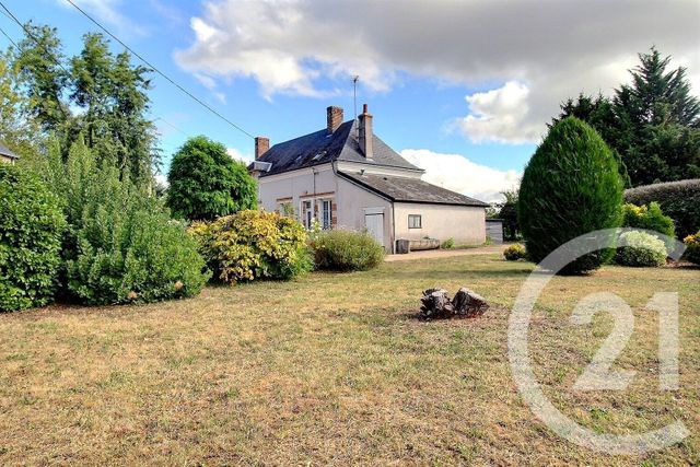 Maison à vendre - 3 pièces - 82 m2 - Marchenoir - 41 - CENTRE