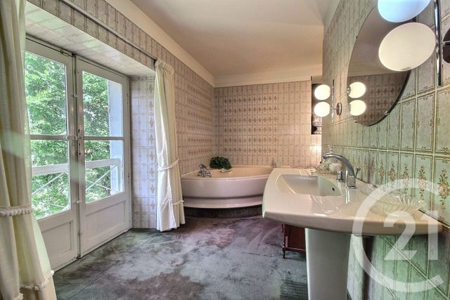 Maison &agrave; vendre - 7 pi&egrave;ces - 279,21 m2 - Cour Sur Loire - 41 - CENTRE