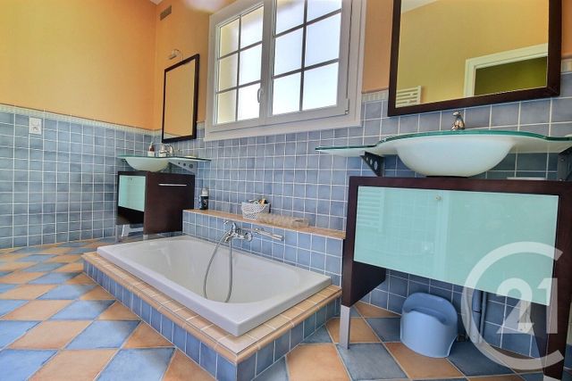 Maison à vendre - 5 pièces - 141 m2 - Mer - 41 - CENTRE