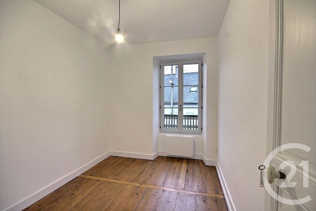 Maison &agrave; louer - 5 pi&egrave;ces - 149 m2 - Mer - 41 - CENTRE