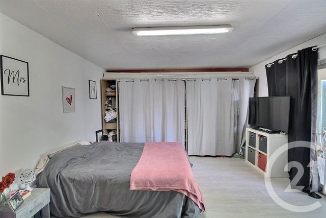 Maison &agrave; vendre - 4 pi&egrave;ces - 99,51 m2 - St Laurent Nouan - 41 - CENTRE