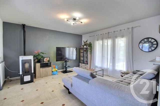 Maison &agrave; vendre - 4 pi&egrave;ces - 99,51 m2 - St Laurent Nouan - 41 - CENTRE