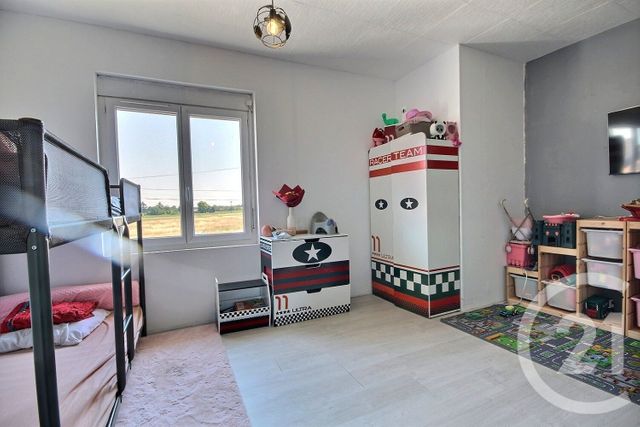Maison &agrave; vendre - 4 pi&egrave;ces - 99,51 m2 - St Laurent Nouan - 41 - CENTRE