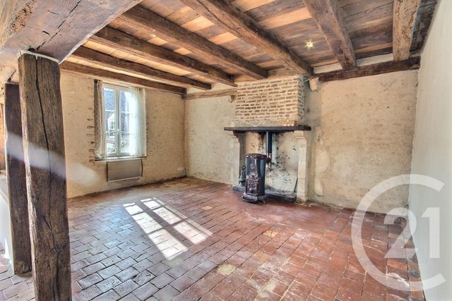 Maison &agrave; vendre - 5 pi&egrave;ces - 133 m2 - Avaray - 41 - CENTRE