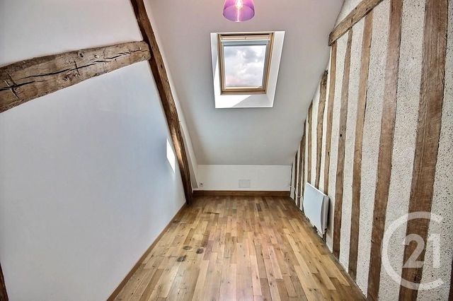 Maison &agrave; vendre - 5 pi&egrave;ces - 133 m2 - Avaray - 41 - CENTRE