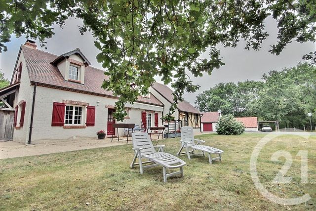 Maison &agrave; vendre - 5 pi&egrave;ces - 191 m2 - St Laurent Nouan - 41 - CENTRE