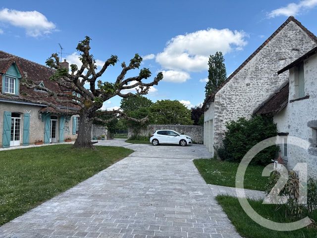 Maison &agrave; vendre - 7 pi&egrave;ces - 242,50 m2 - Villebarou - 41 - CENTRE