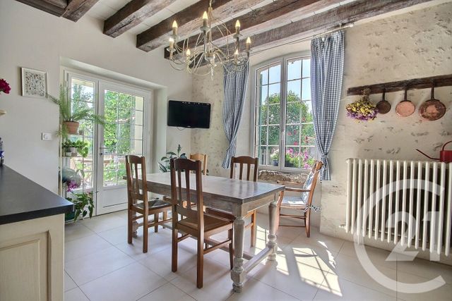 Maison &agrave; vendre - 7 pi&egrave;ces - 242,50 m2 - Villebarou - 41 - CENTRE