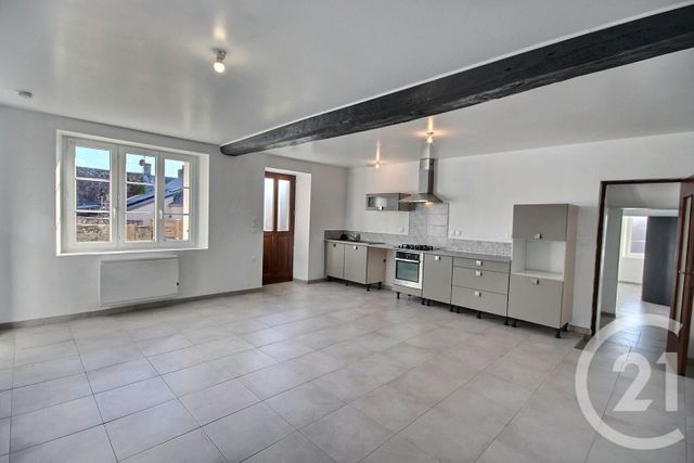 Maison &agrave; louer - 4 pi&egrave;ces - 98 m2 - Maves - 41 - CENTRE
