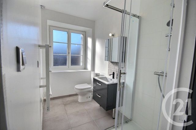Maison &agrave; louer - 4 pi&egrave;ces - 98 m2 - Maves - 41 - CENTRE