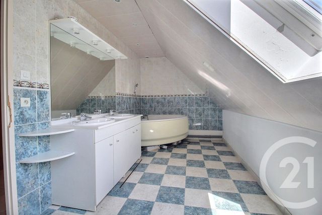 Maison &agrave; vendre - 7 pi&egrave;ces - 157 m2 - Epieds En Beauce - 45 - CENTRE