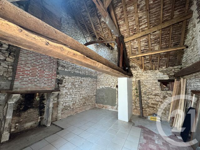 Maison à vendre - 3 pièces - 74,40 m2 - Ouzouer Le Doyen - 41 - CENTRE