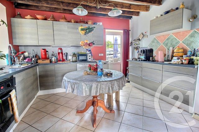 Afficher la photo en grand Maison à vendre - 6 pièces - 178,77 m2 - Charsonville - 45 - CENTRE