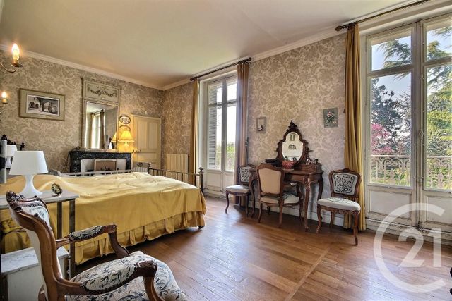 Maison à vendre - 15 pièces - 320 m2 - BLOIS - 41 - CENTRE Maison à vendre - 15 pièces - 320 m2 - BLOIS - 41 - CENTRE