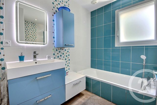 Maison &agrave; vendre - 4 pi&egrave;ces - 139 m2 - St Claude De Diray - 41 - CENTRE