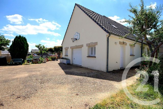 Maison à vendre - 7 pièces - 201 m2 - Villebarou - 41 - CENTRE