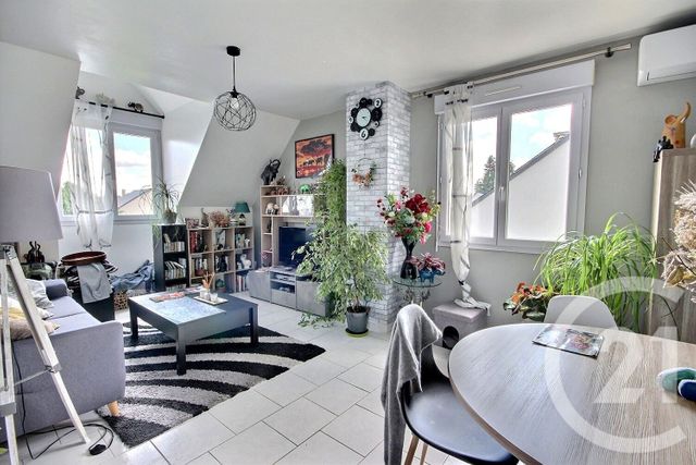 Maison à vendre - 7 pièces - 201 m2 - Villebarou - 41 - CENTRE