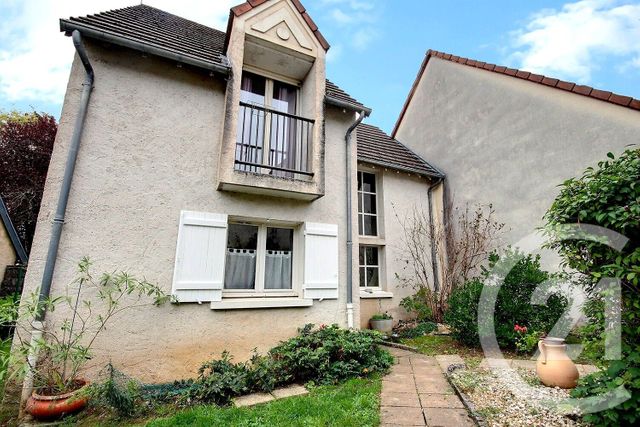 Maison à vendre - 4 pièces - 88 m2 - La Chaussee St Victor - 41 - CENTRE