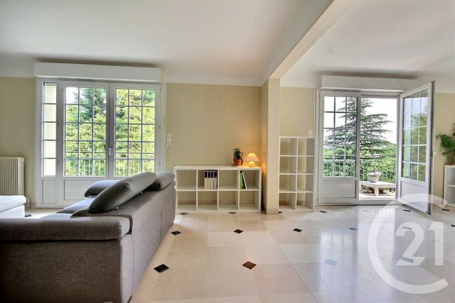 Maison à vendre - 7 pièces - 240 m2 - La Chaussee St Victor - 41 - CENTRE