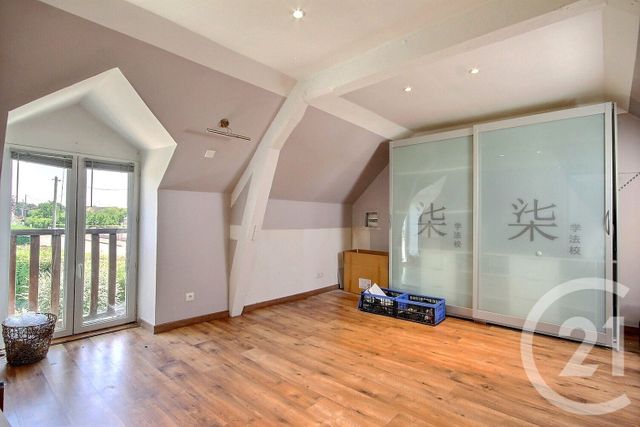 Maison à vendre - 5 pièces - 163 m2 - Pray - 41 - CENTRE
