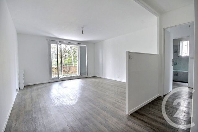 Appartement F3 &agrave; vendre - 3 pi&egrave;ces - 67 m2 - La Chaussee St Victor - 41 - CENTRE