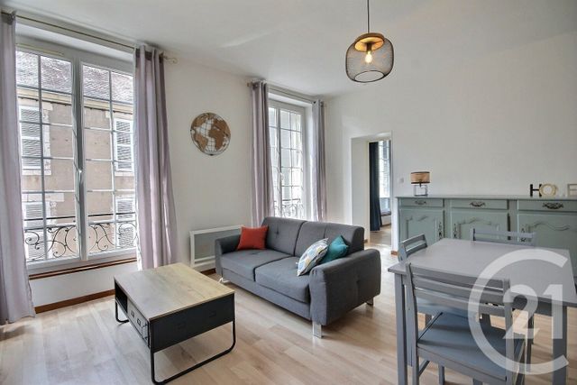 Appartement F2 à louer - 2 pièces - 41,80 m2 - Mer - 41 - CENTRE