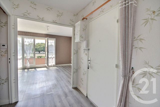 Appartement F3 à louer MER