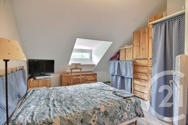 Maison &agrave; louer - 2 pi&egrave;ces - 37 m2 - Courbouzon - 41 - CENTRE