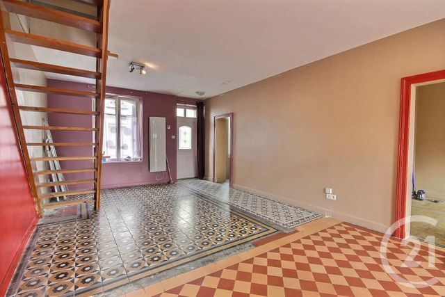 Maison à louer - 6 pièces - 118,64 m2 - Contres - 41 - CENTRE