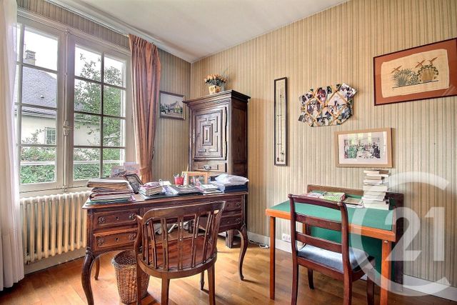 Maison à vendre - 9 pièces - 184 m2 - La Chaussee St Victor - 41 - CENTRE