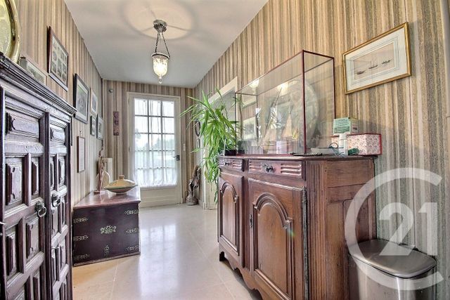 Maison à vendre - 9 pièces - 184 m2 - La Chaussee St Victor - 41 - CENTRE