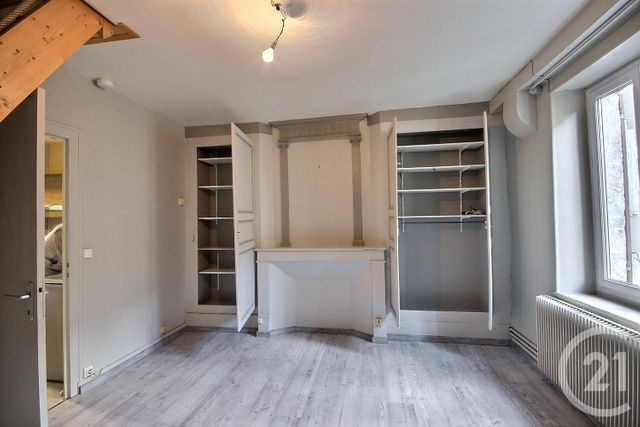 Appartement F1 à louer - 2 pièces - 37,25 m2 - Mer - 41 - CENTRE