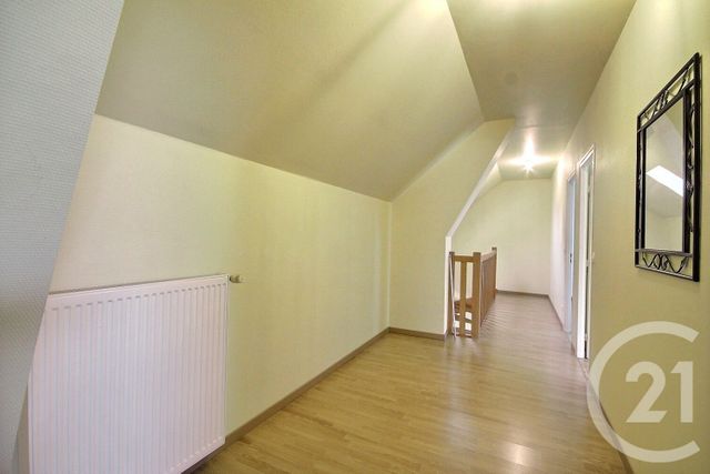 Maison &agrave; louer - 4 pi&egrave;ces - 138 m2 - La Chapelle St Martin En Plaine - 41 - CENTRE