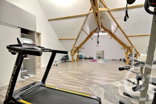 Maison à vendre - 7 pièces - 170 m2 - La Ferte St Cyr - 41 - CENTRE