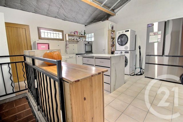 Maison à vendre - 7 pièces - 170 m2 - La Ferte St Cyr - 41 - CENTRE