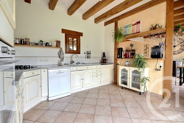 Maison à vendre - 7 pièces - 170 m2 - La Ferte St Cyr - 41 - CENTRE