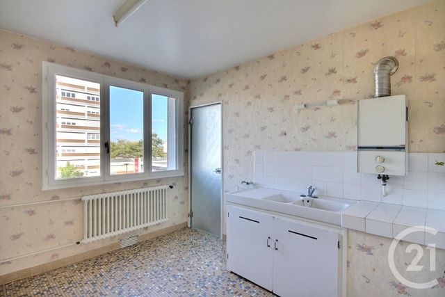 Appartement T4 à louer - 4 pièces - 77,29 m2 - Blois - 41 - CENTRE