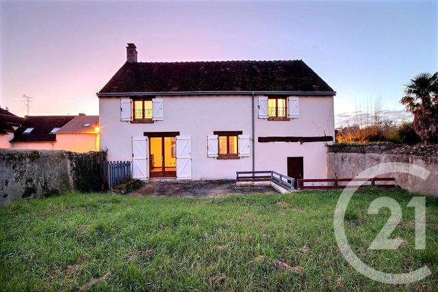 Maison à vendre - 4 pièces - 96 m2 - Huisseau Sur Cosson - 41 - CENTRE