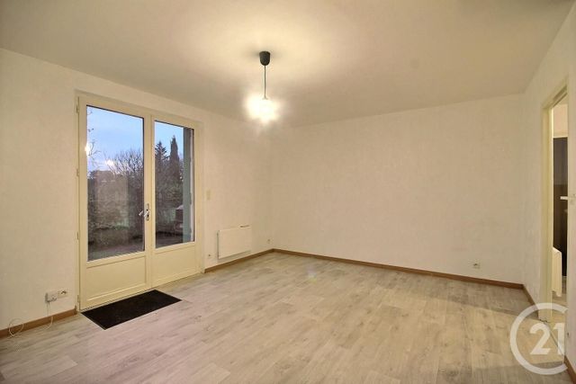 Maison à louer HUISSEAU SUR COSSON