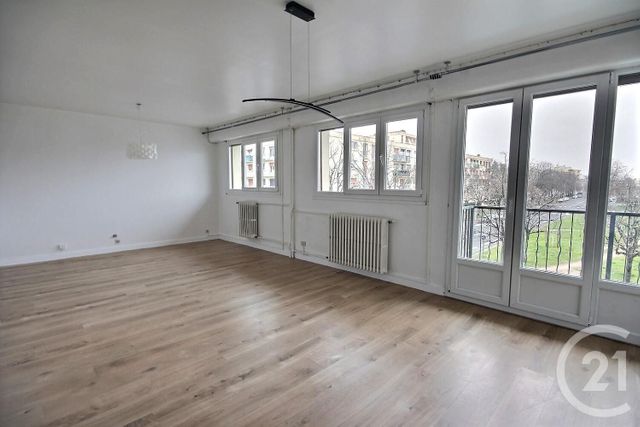 Appartement T4 à louer - 4 pièces - 98 m2 - Blois - 41 - CENTRE