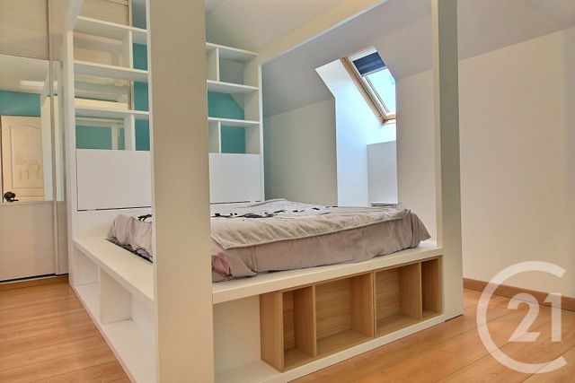 Maison &agrave; louer - 5 pi&egrave;ces - 161,89 m2 - St Ouen - 41 - CENTRE